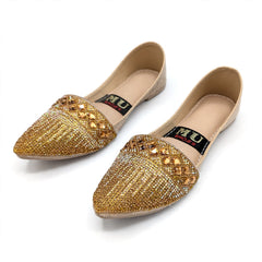 Golden Glamour Stone Khussa