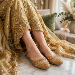 Golden Glamour Stone Khussa