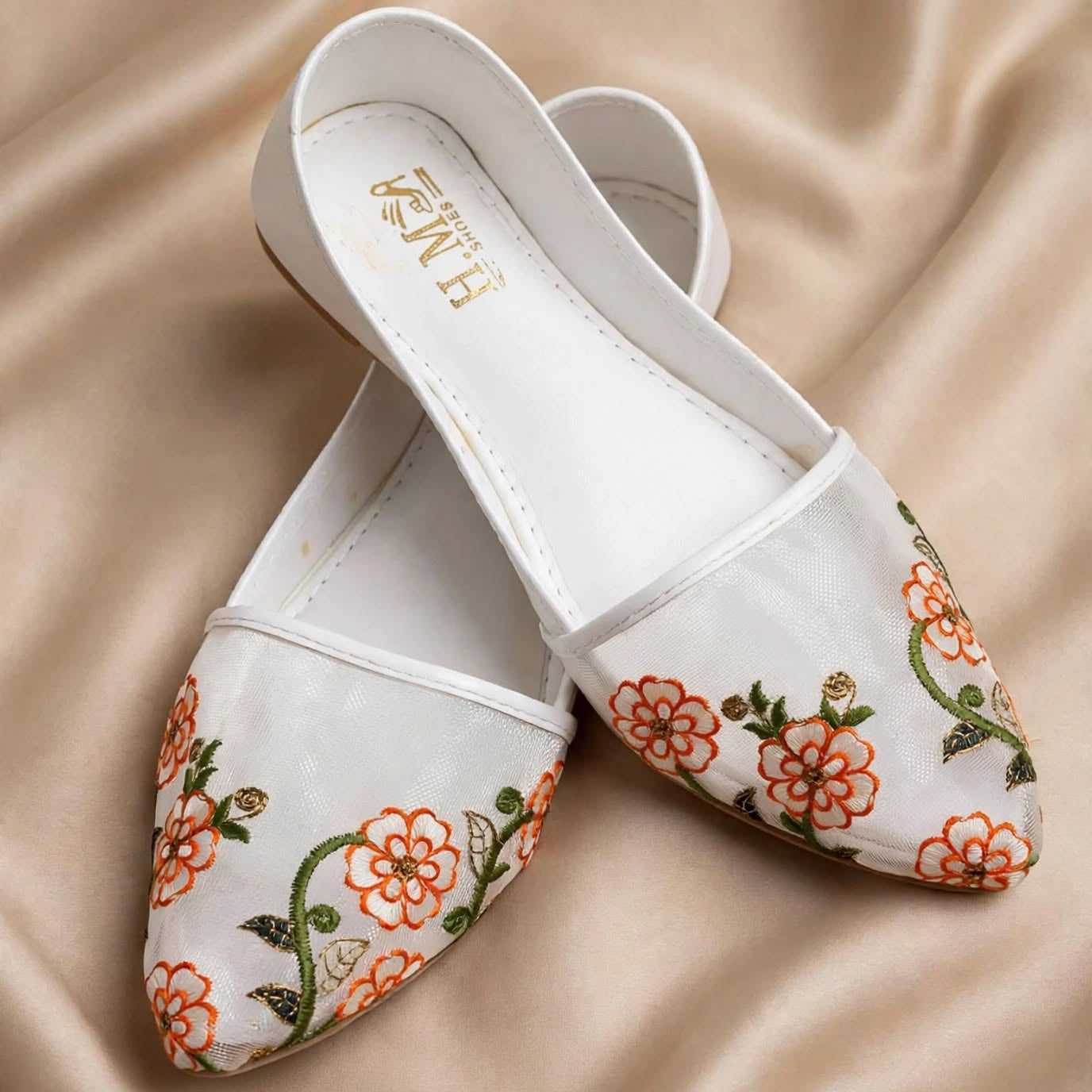 Tangerine Bloom Casual Khussa pair side view, Her Footwear