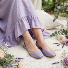 Lavender Minimal Gold Khussa